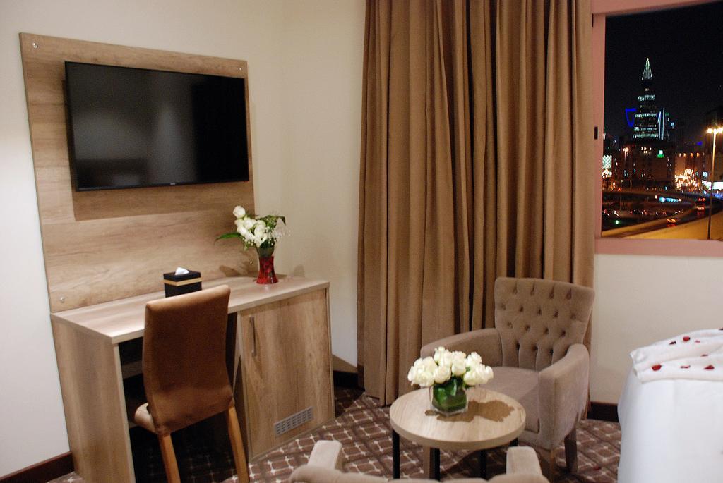 Burj Alhayat Hotel Suites Olaya Rijád Exteriér fotografie